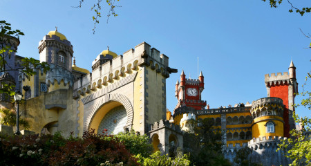 Holidays in Portugal: Experience the &lsquo;Dolce Vita&rsquo; with Tailor-Made Transfers and Tours