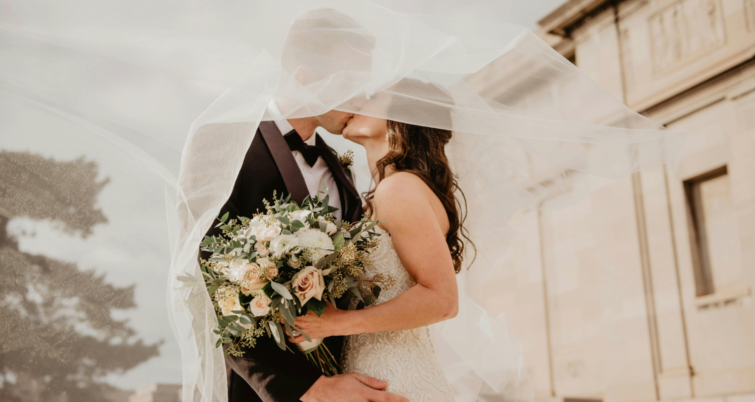 De l’hôtel à la Cérémonie: Planification des Transferts pour un Mariage Parfait